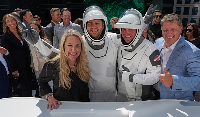 SpaceX Surges Past Amazon as Post-IPO Rally Pushes Valuation Above $2.6 Trillion