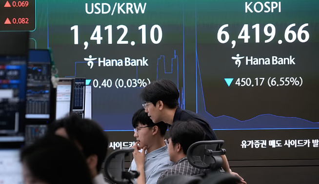 Global Markets Rebound as US Debt Buyback Eases Bond Pressure