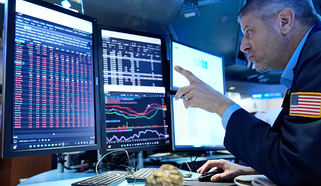 US Treasury Yield Tops 5% as Energy Prices Fuel Inflation and Rate Concerns